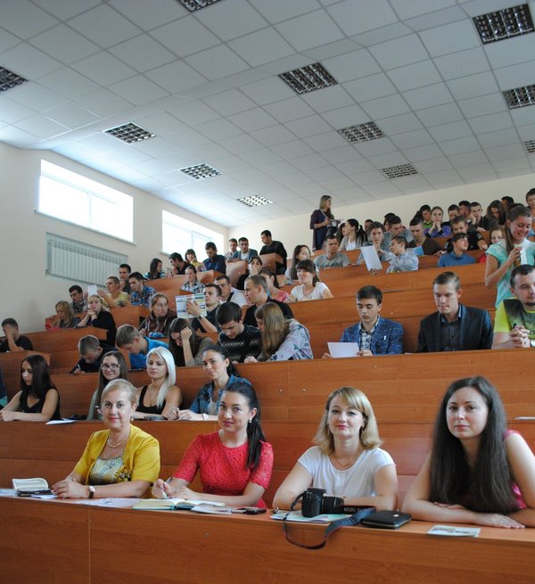 Круглий стіл за участі представників туристичних фірм «ВІВА-ТУР», «Ukrainian Professional Group», «Горящие путевки» та «Експо-Тур»
