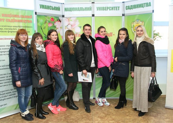 В Уманському НУС відбувся традиційний ярмарок вакансій