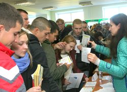 В Уманському НУС відбувся традиційний ярмарок вакансій