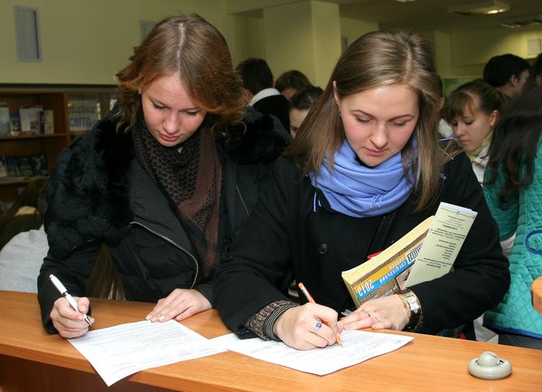 В Уманському НУС відбувся традиційний ярмарок вакансій