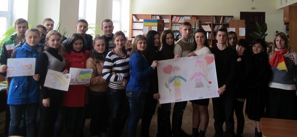 Добро хай вихлюпне за вінця