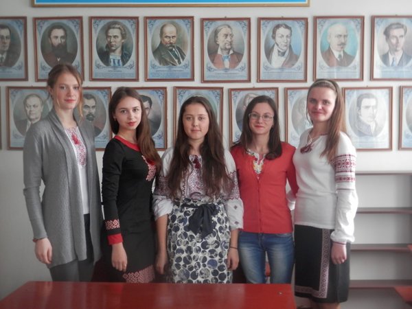 Поетами оспівана земля