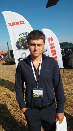 Руденко Максим Миколайович,  провідний агроном-дослідник, заступник керівника НДП ТОВ «Чорна Камянка», холдинг Кернел, випускник 2014 року