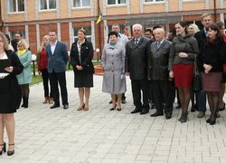 Економіка – вперед: урочиста лінійка до ювілею