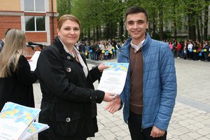 Економіка – вперед: урочиста лінійка до ювілею