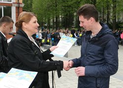 Економіка – вперед: урочиста лінійка до ювілею