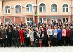Cвяткова лінійка факультету економіки і підприємництва