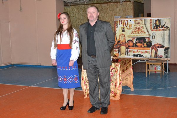 Поки живуть традиції – живе і народ