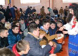 Поки живуть традиції – живе і народ