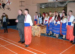 Поки живуть традиції – живе і народ