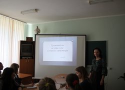 Кафедра української та іноземних мов  святкує 40-річчя економічного факультету