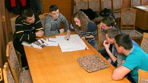 Круглий стіл з елементами тренінгу на тему  «Я – асертивний»