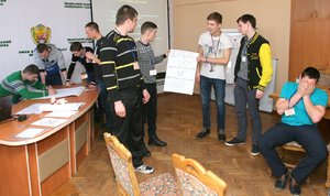 Круглий стіл з елементами тренінгу на тему  «Я – асертивний»