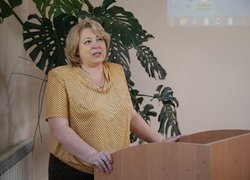 Міжнародна науково-практична конференція «Перспективи та шляхи розвитку промислового горіхівництва в Україні» в Уманському НУС