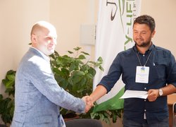 Міжнародна науково-практична конференція «Перспективи та шляхи розвитку промислового горіхівництва в Україні» в Уманському НУС