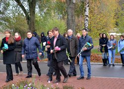 Ми подвиг пам’ятаємо і в серці бережемо