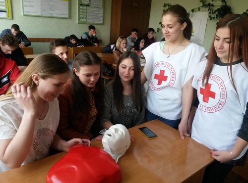 Зустріч студентів факультету менеджменту з головою Уманської міськрайонної організації Товариства Червоного Хреста