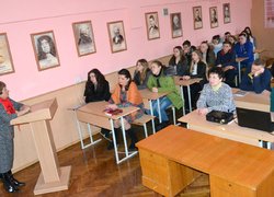 Круглий стіл «Місце та роль жінки в сучасній економіці»