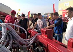 Огляд  посівного комплексу VEGA 16 PROFI