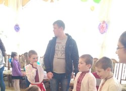 Дарувати радість і тепло дітям – це приємно