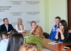 Студенти ознайомились з напрямами роботи та можливостями Молодіжного ресурсного центру