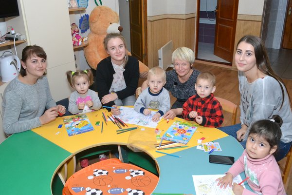 Українські традиції пізнаємо разом із дітьми