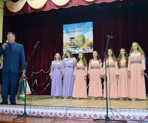 Творчі вітання освітянам району