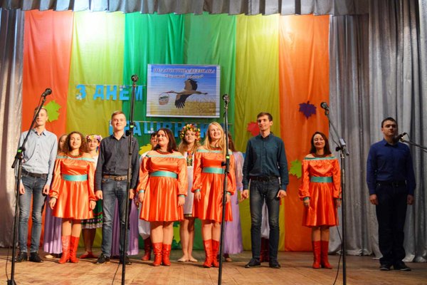Творчі вітання освітянам району