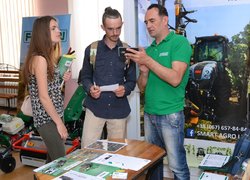 Українські садівники зібралися в Уманському НУС