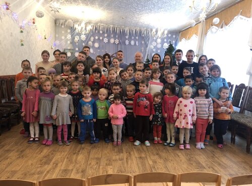 Творіть добро, даруйте дітям щастя
