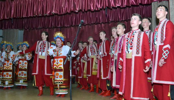 Яскравий ювілей уславленого колективу. «Хлібодарам» – 30 років