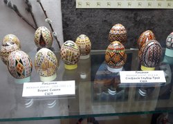Колоритна зустріч з весною в Карпатах