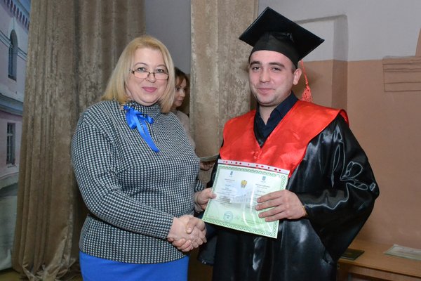 Вітаємо випускників!