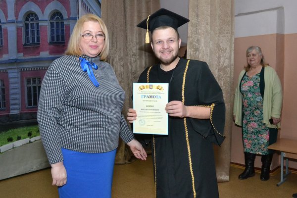 Вітаємо випускників!
