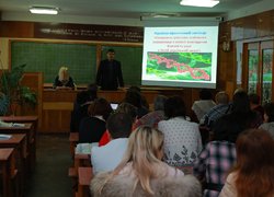 Створення сучасного освітнього середовища в аспекті викладання біології та хімії в Новій українській школі розглядали в Уманському НУС
