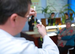 Створення сучасного освітнього середовища в аспекті викладання біології та хімії в Новій українській школі розглядали в Уманському НУС