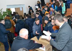 ВІЛ / СНІД – знати, розуміти, попередити