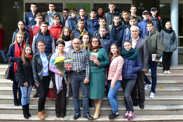 Презентація книги «370 днів у камуфляжі (записки артилериста)»