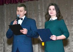 Зі святом  вас, театрали!!!