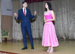 Зі святом  вас, театрали!!!