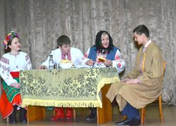 Зі святом  вас, театрали!!!