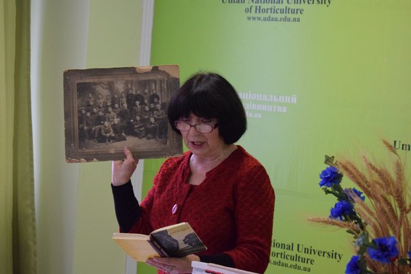 Вікові професійні знання для сучасників