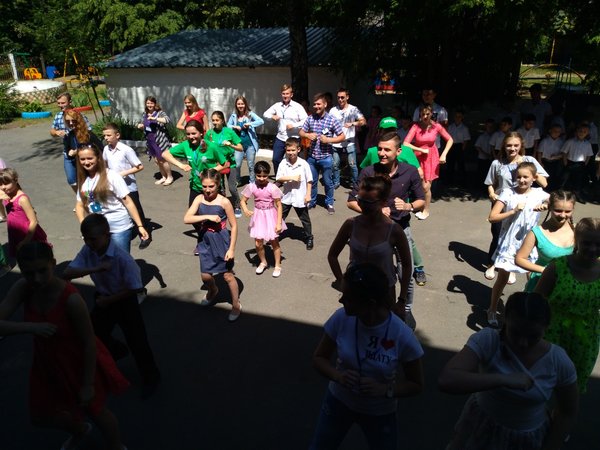 Хроніка ХХ зльоту студентських лідерів аграрної освіти. День другий: плідно працюємо та творимо добро