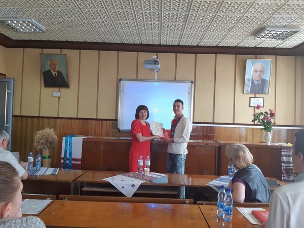 Засідання дискусійних клубів