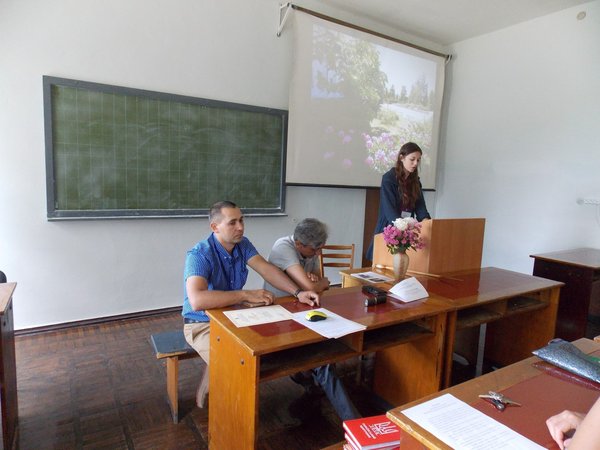 Засідання дискусійних клубів
