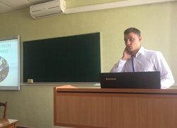 Засідання дискусійних клубів