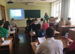 Засідання дискусійних клубів