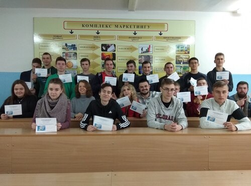 З днем маркетолога