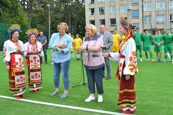Відкриття оновленого спортивного майданчика