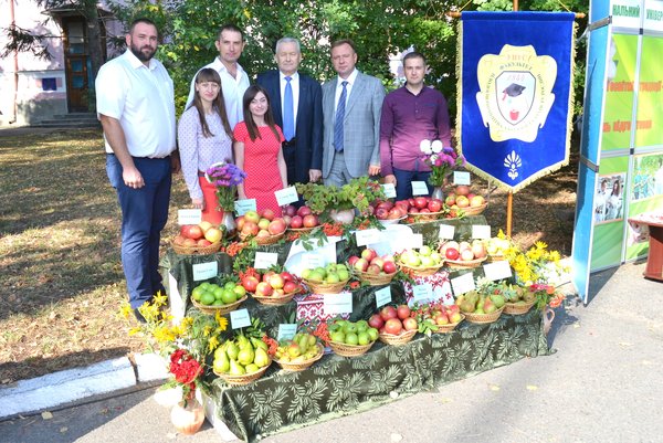 Яскраві, талановиті, неповторні